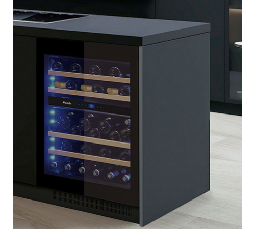 Винный шкаф Pando PVMBP 60-44CRR W