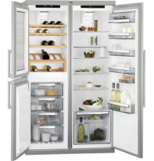 Холодильник Side by Side AEG SCE72716TM