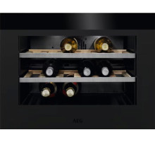 Винный шкаф AEG KWK884520T