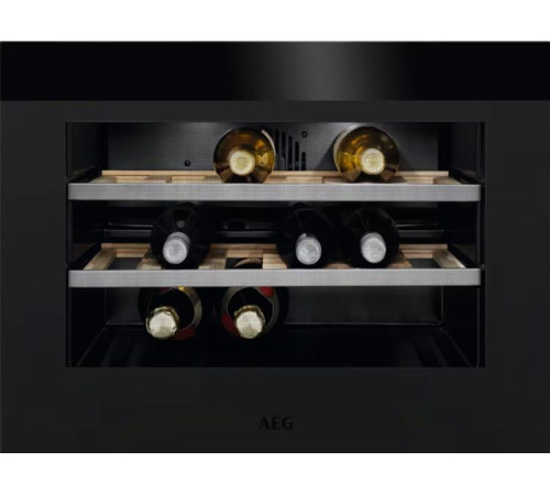 Винный шкаф AEG KWK884520T