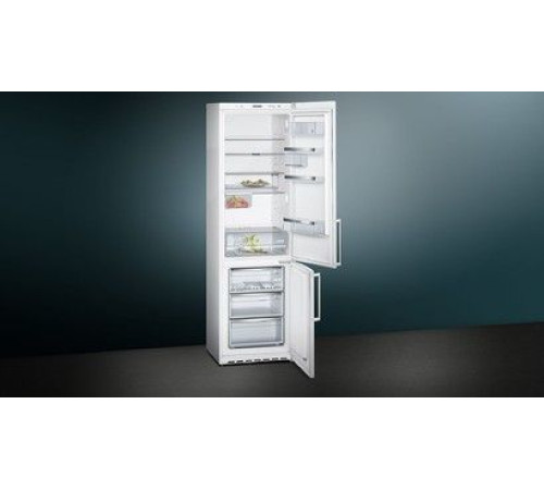 Холодильник Siemens KG 39EAW21R