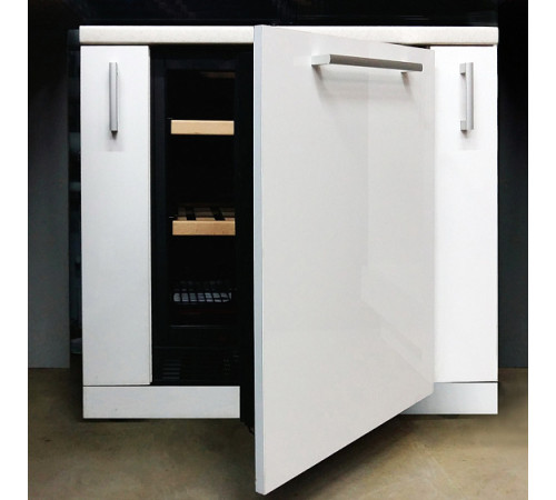 Винный шкаф IP INDUSTRIE CIRK 140-6 CFU