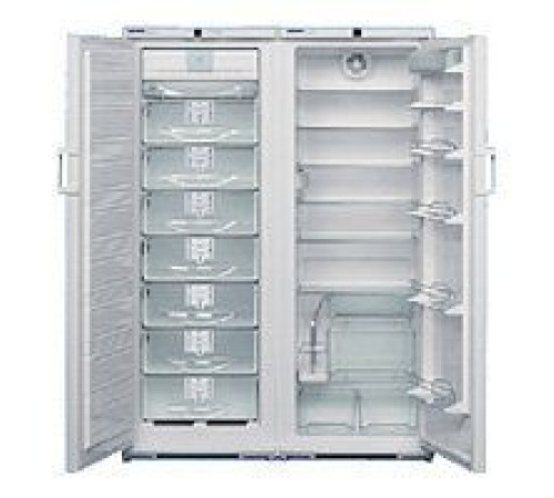 Холодильник LIEBHERR SBS74S2