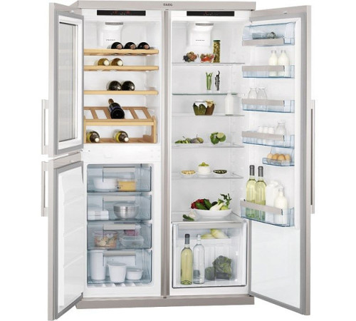 Холодильник AEG S92700CNM0