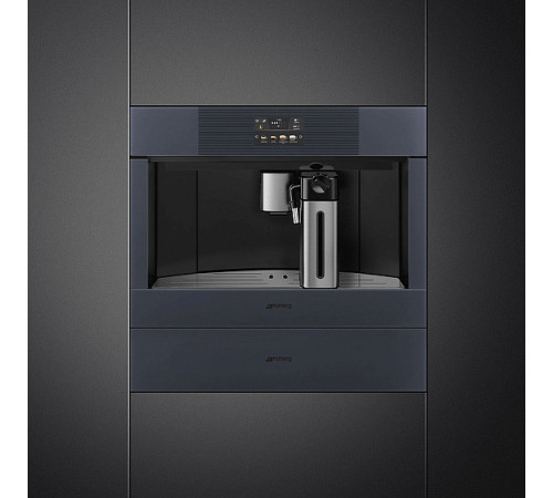 Кофемашина SMEG CMS4104GRU