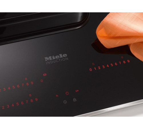 Микроволновая печь SAMSUNG MG30T5018AN/BW