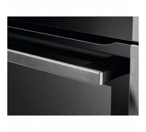 Духовой шкаф AEG BPE748380M