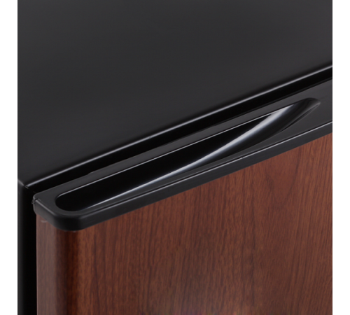 Холодильник TESLER rc-55 silver