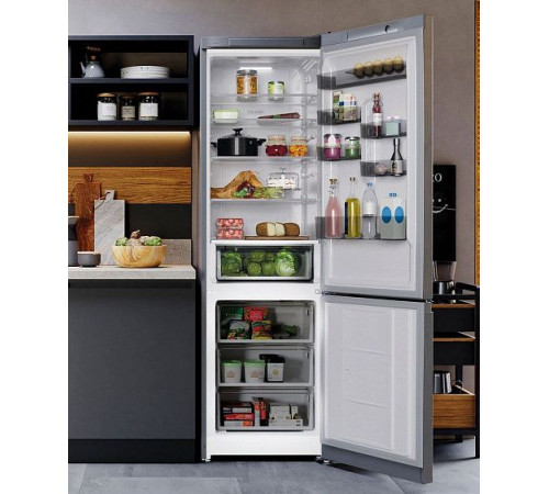 Холодильник HOTPOINT-ARISTON HT 6200 MX