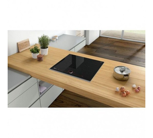 Поверхность NEFF T66TS6RN0