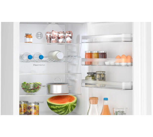 Холодильник BOSCH KGN397WCT