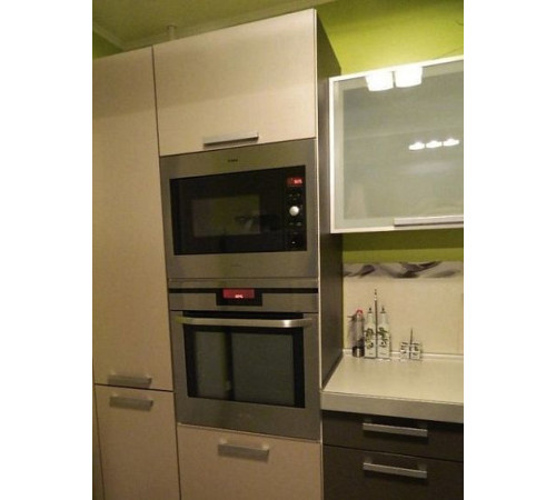 Микроволновая печь AEG mc 2664 em