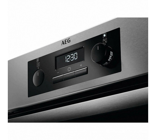 Духовой шкаф AEG BEB331110M