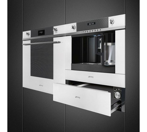 Встраиваемая кофемашина SMEG CMS4101B