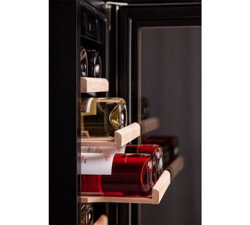 Винный шкаф DUNAVOX DAUF-19.58SS