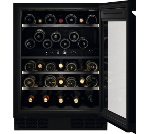 Винный шкаф AEG AWUD040B8B