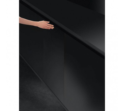 Посудомоечная машина Smeg STLA825A-2