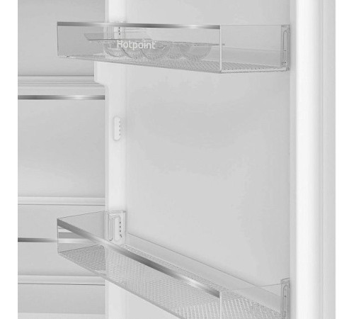 Холодильник HOTPOINT-ARISTON HBH 18