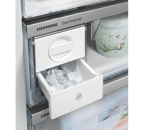 Холодильник LIEBHERR CBNbsa 5753