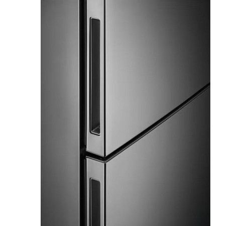 Холодильник ELECTROLUX LNT7ME36X3