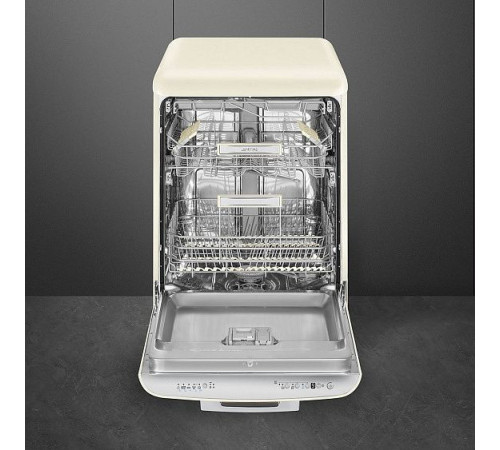 Посудомоечная машина SMEG LVFABCR3