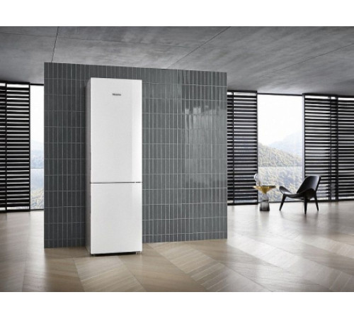 Холодильник MIELE KFN 29683 D
