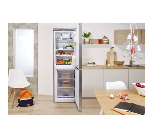 Холодильник INDESIT dfe 4160 s