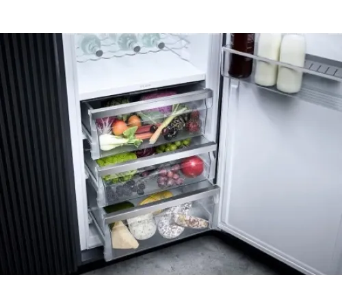 Холодильник MIELE K 7747 С