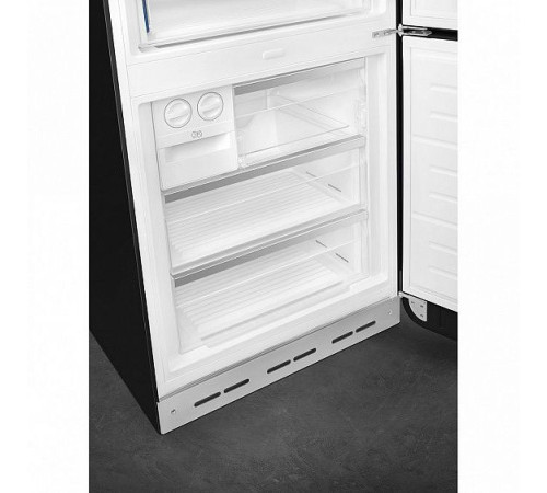 Холодильник SMEG FAB38RBL5