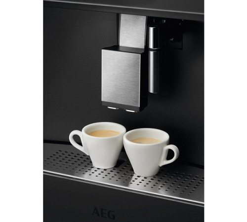Кофемашина AEG KKK994500M