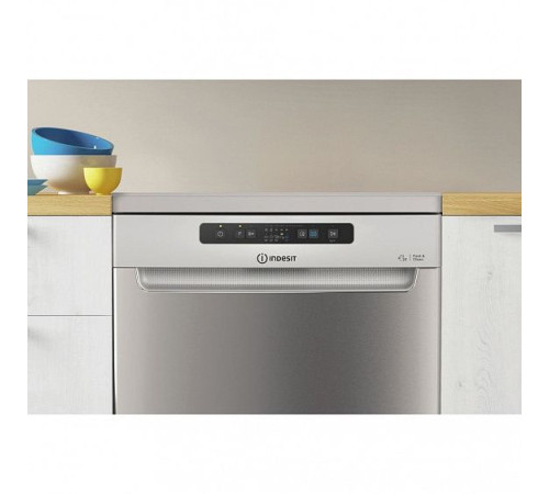 Посудомоечная машина INDESIT DFC 2C24 A X