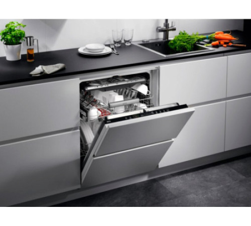Посудомоечная машина AEG FSK73767P