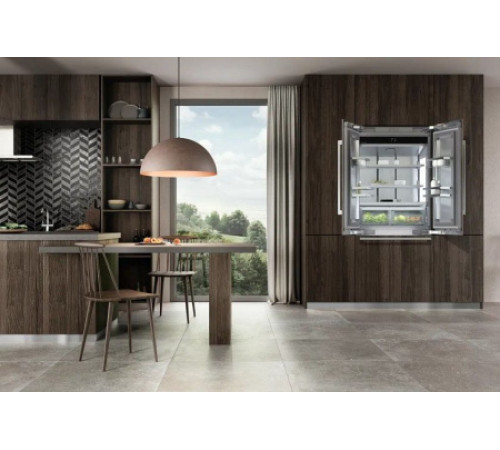 Холодильник LIEBHERR ECBNei 9972