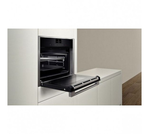 Духовой шкаф NEFF c27cs22n0