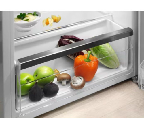 Холодильник ELECTROLUX LXB1AE13W0