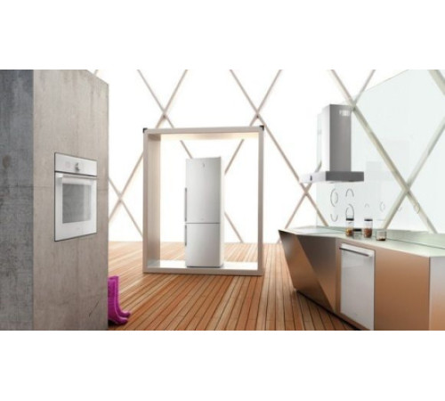 Духовой шкаф Gorenje BO 751 SY2 W